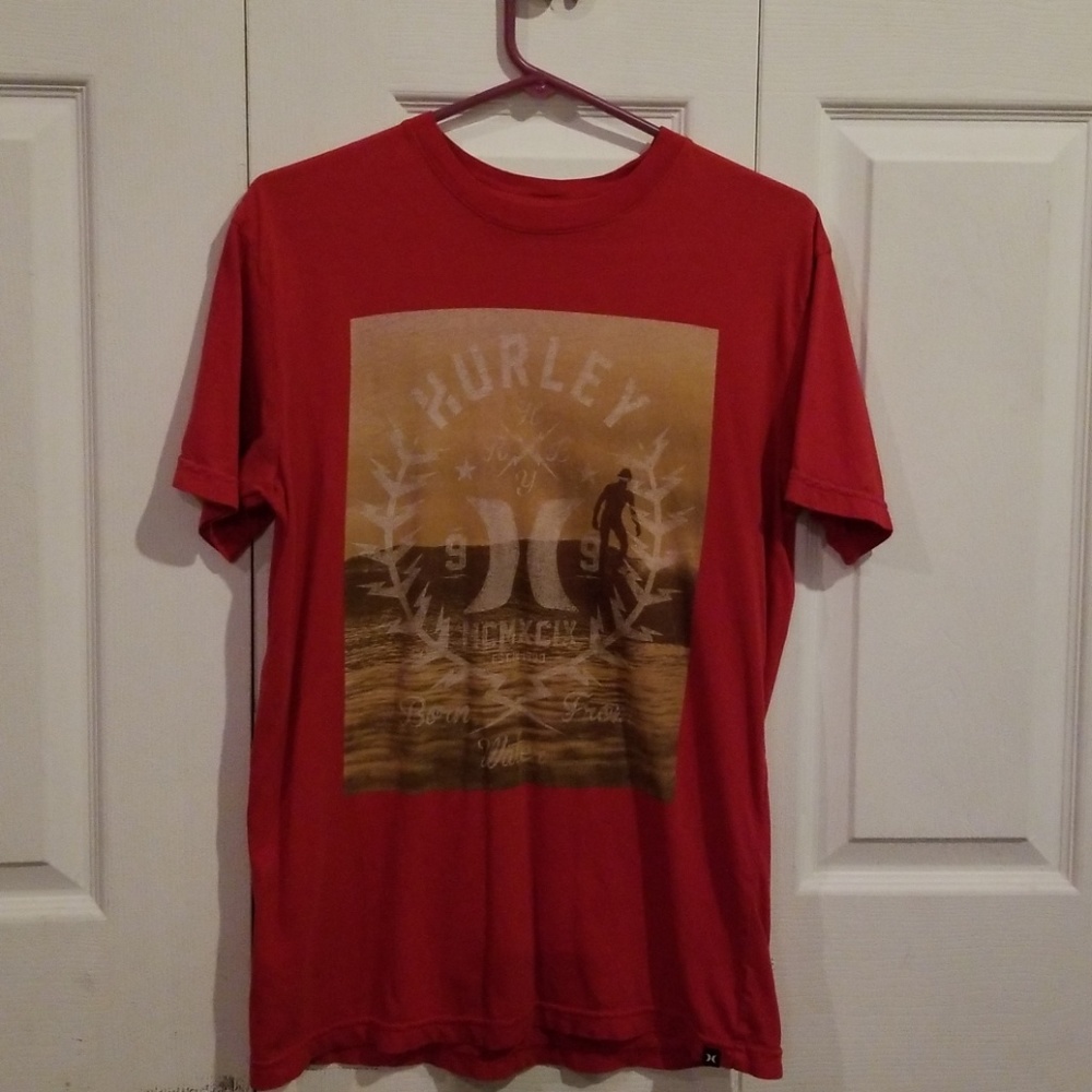 Hurley t